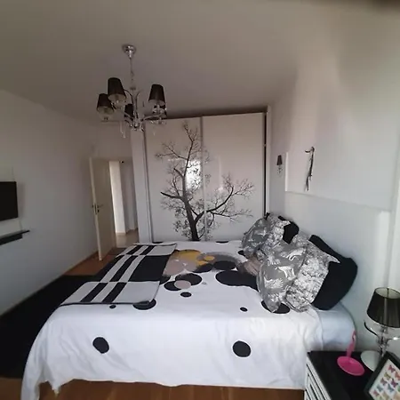 וילה Bellerose Bozhurets