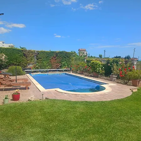 Bellerose Villa