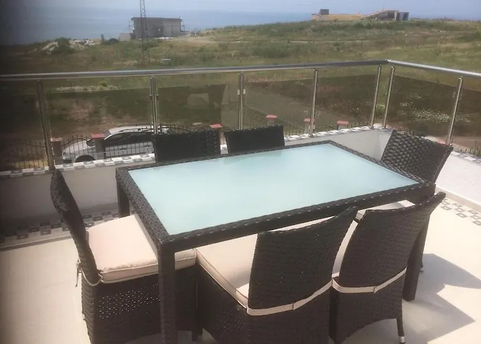 Bellerose Villa Bozhurets